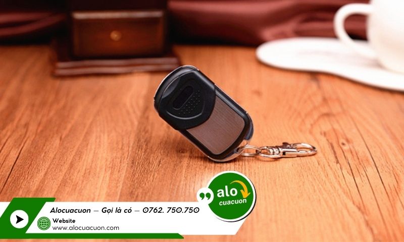 Remote cửa cuốn mã cố định sử dụng một mã tín hiệu duy nhất
